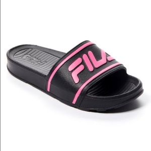 fila slides